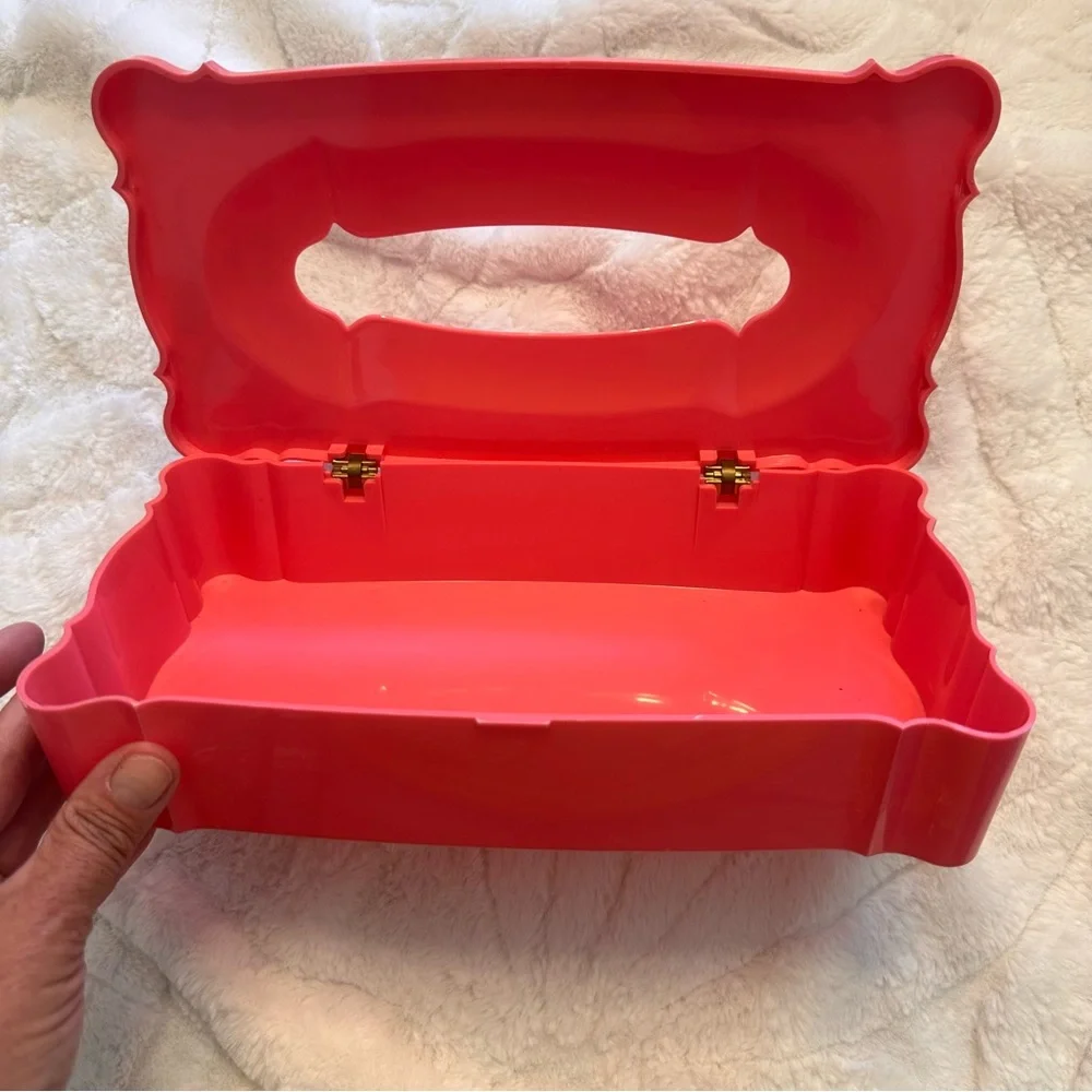 Schwarz Bros. Vintage 1950s Plastic HOT PINK Tissue Box